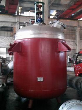 蒸汽加熱反應(yīng)釜、導(dǎo)熱油循環(huán)加熱反應(yīng)釜 