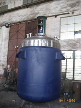 蒸汽加熱反應(yīng)釜、導(dǎo)熱油循環(huán)加熱反應(yīng)釜 