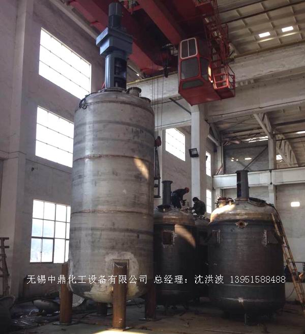 蒸汽加熱反應(yīng)釜、導(dǎo)熱油循環(huán)加熱反應(yīng)釜 